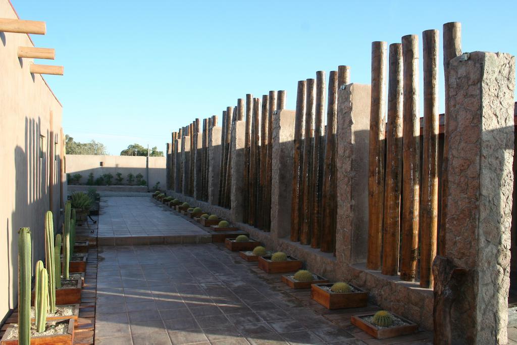 Noi Bordeloa Hotel Calama Exterior foto