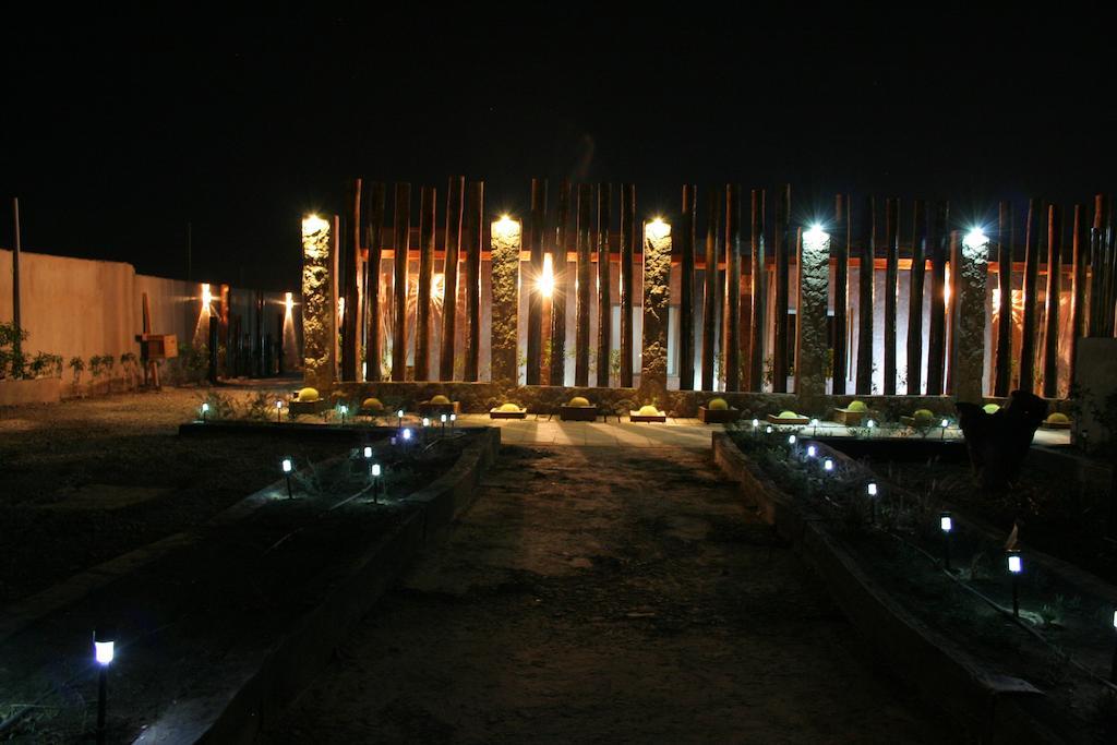 Noi Bordeloa Hotel Calama Exterior foto